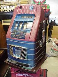 Antique Slot Machines in Jilibet: Exploring Vintage Machines and Their Nostalgic Appeal